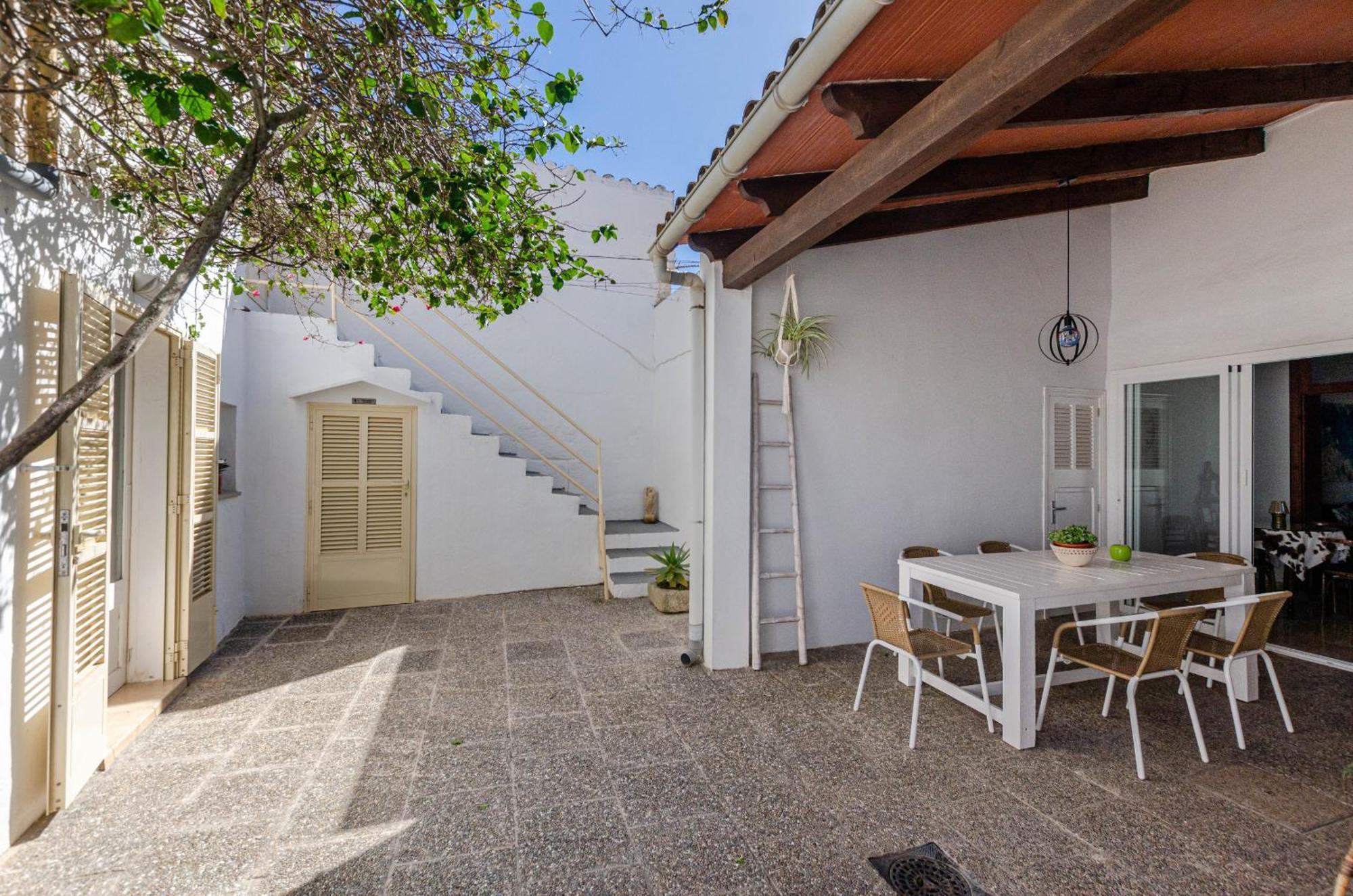 Yourhouse Ca Mado Josefa House Ferienhaus